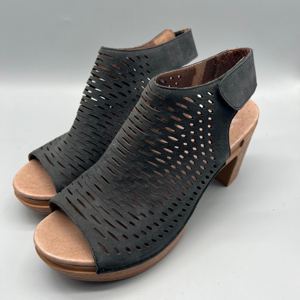 Dansko Denae Womens‎ 41 Black Leather Perforated Open Toe Block Heel EUC